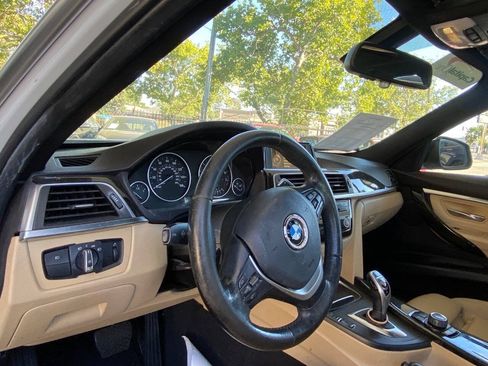 Used 2017 BMW 330i Sedan RWD image 20