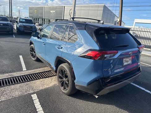 Used 2022 Toyota RAV4 XSE AWD/4WD image 9