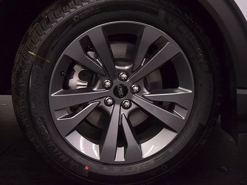 New 2026 Ford Explorer Active w/ Active Comfort Package AWD/4WD image 11