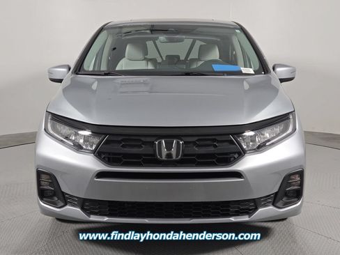 Certified 2026 Honda Odyssey EX-L image 8