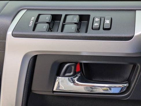 Used 2023 Toyota 4Runner SR5 Premium image 25