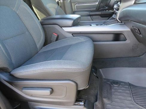 Used 2019 RAM 1500 Big Horn image 14