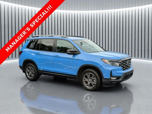 Certified 2024 Honda Passport TrailSport image 1