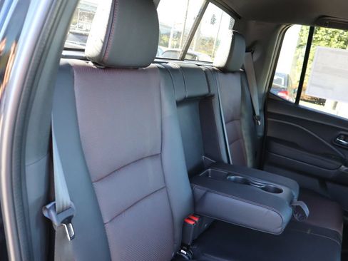 New 2026 Honda Ridgeline Black Edition image 8