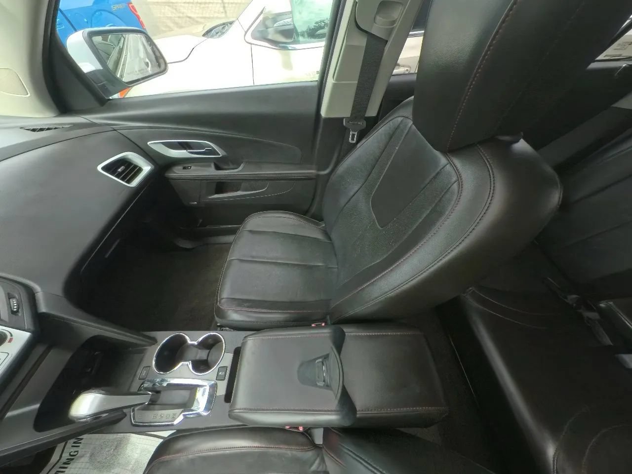 Used 2010 Chevrolet Equinox LT w/ Cargo Management Package FWD image 26