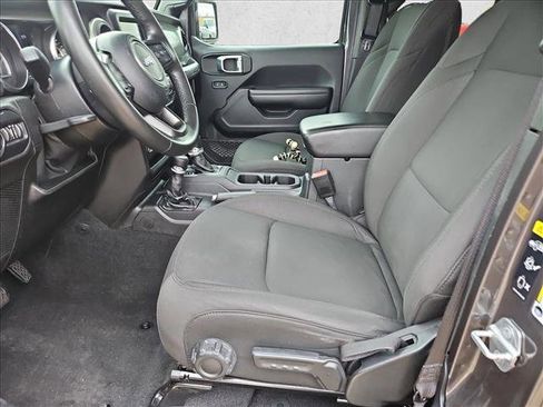 Used 2021 Jeep Wrangler Unlimited Sport AWD/4WD image 6