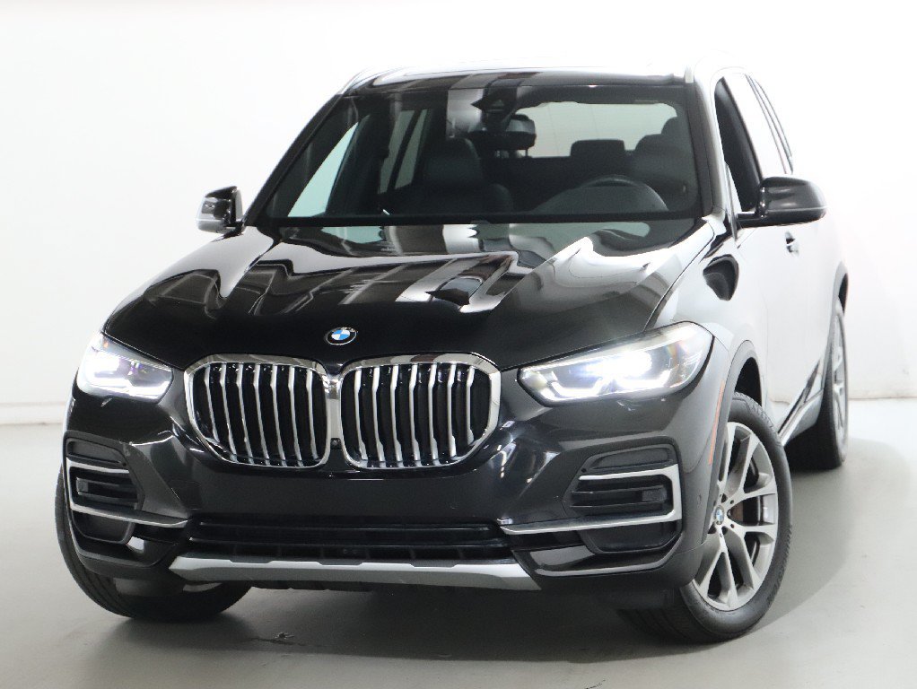 Used 2023 BMW X5 xDrive40i w/ Premium Package AWD/4WD image 3