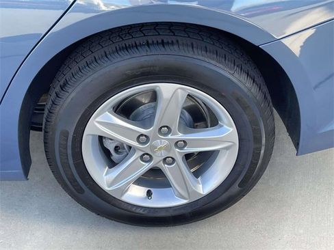 Used 2024 Chevrolet Malibu LT image 11