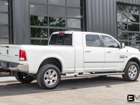 Used 2017 RAM 2500 Laramie AWD/4WD image 11