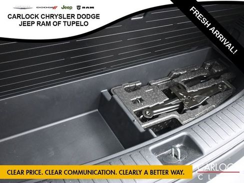 Used 2023 Kia Sorento LX image 44