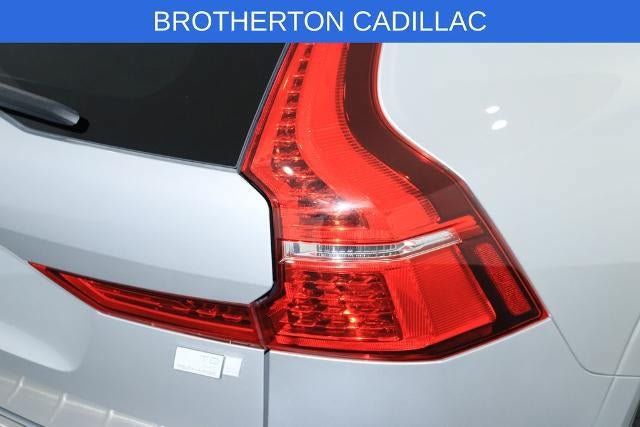 Used 2021 Volvo XC60 T8 R-Design w/ Advanced Package AWD/4WD image 14