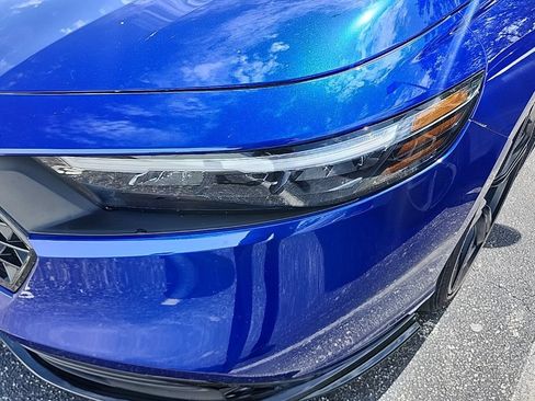 Used 2024 Honda Accord Sport image 7