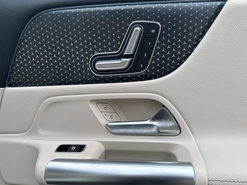 Certified 2025 Mercedes-Benz GLA 250 GLA 250 image 20