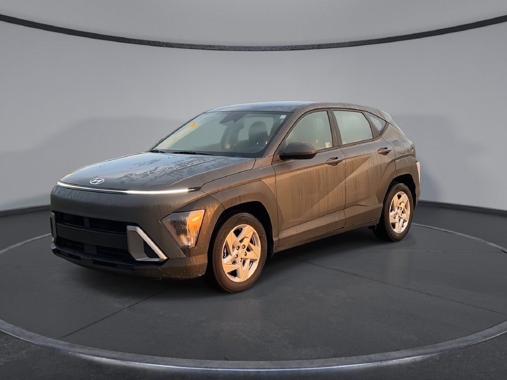 Used 2024 Hyundai Kona SE FWD image 4