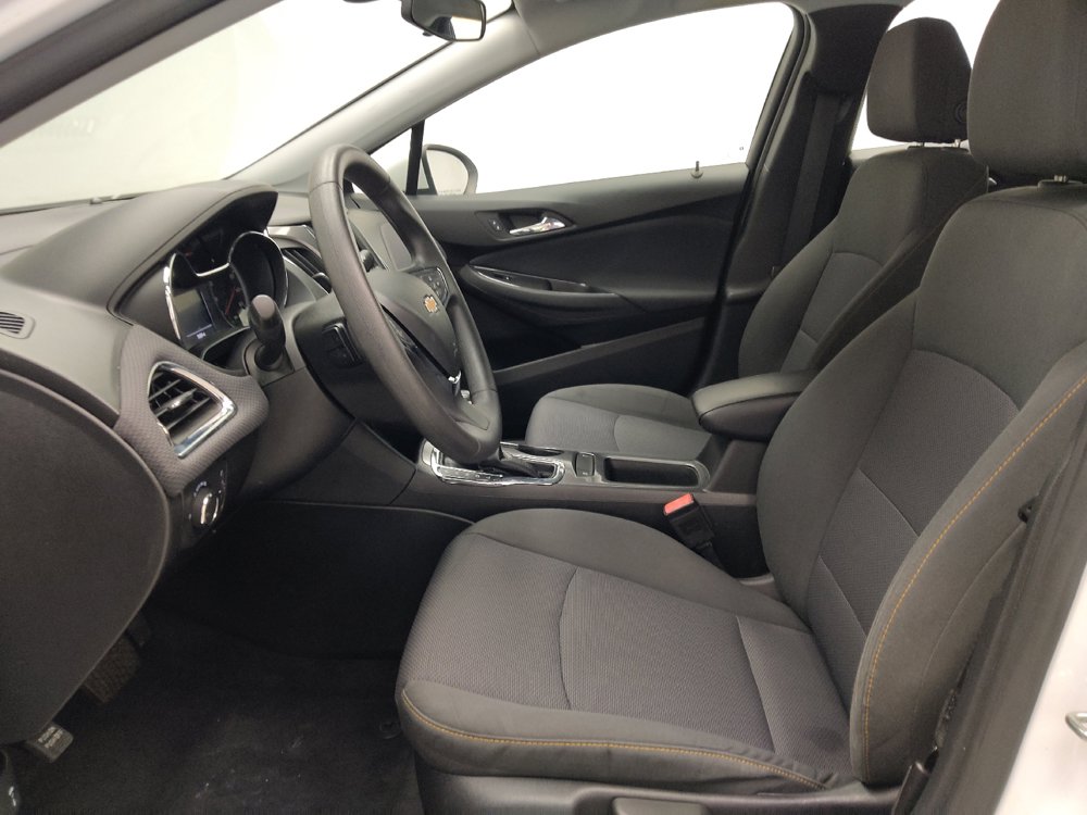 Used 2019 Chevrolet Cruze LS w/ LS Convenience Package FWD image 17