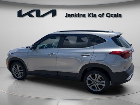 Certified 2023 Kia Seltos S w/ Navigation Package image 6