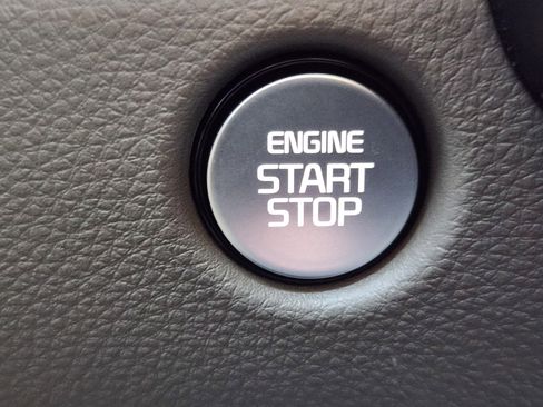 New 2026 Kia Carnival LXS image 22