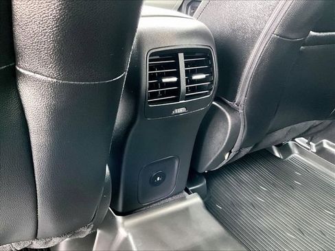 Used 2023 Ford Escape SE w/ PHEV Premium Package image 26