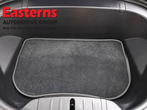 Used 2018 Tesla Model 3 Long Range RWD image 7