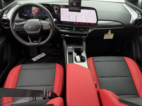 New 2026 Chevrolet Equinox EV RS image 10