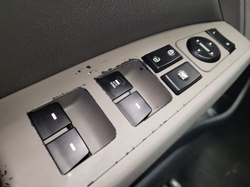 Used 2020 Hyundai Elantra SEL FWD image 27