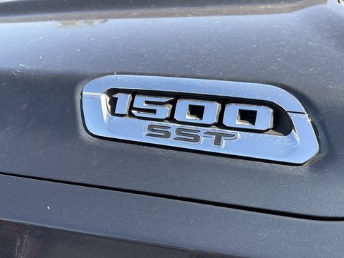 Used 2025 RAM 1500 Big Horn AWD/4WD image 10