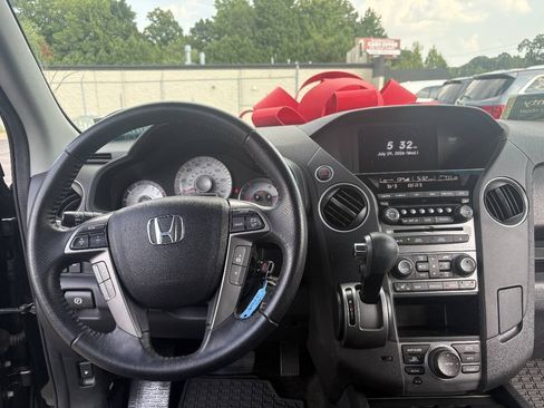 Used 2013 Honda Pilot Touring image 22