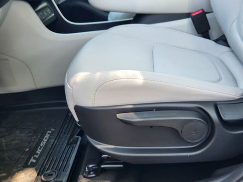 New 2026 Hyundai Tucson Blue SE AWD/4WD image 18