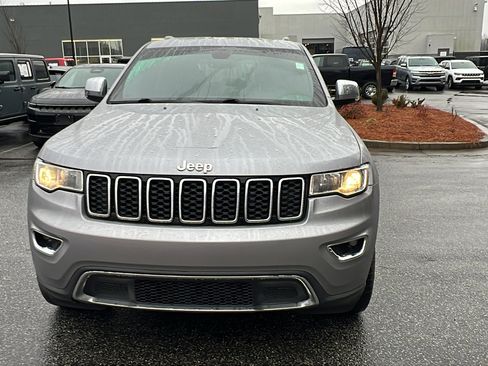 Used 2019 Jeep Grand Cherokee Limited image 3