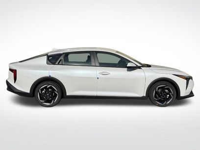 New 2025 Kia K4 EX
