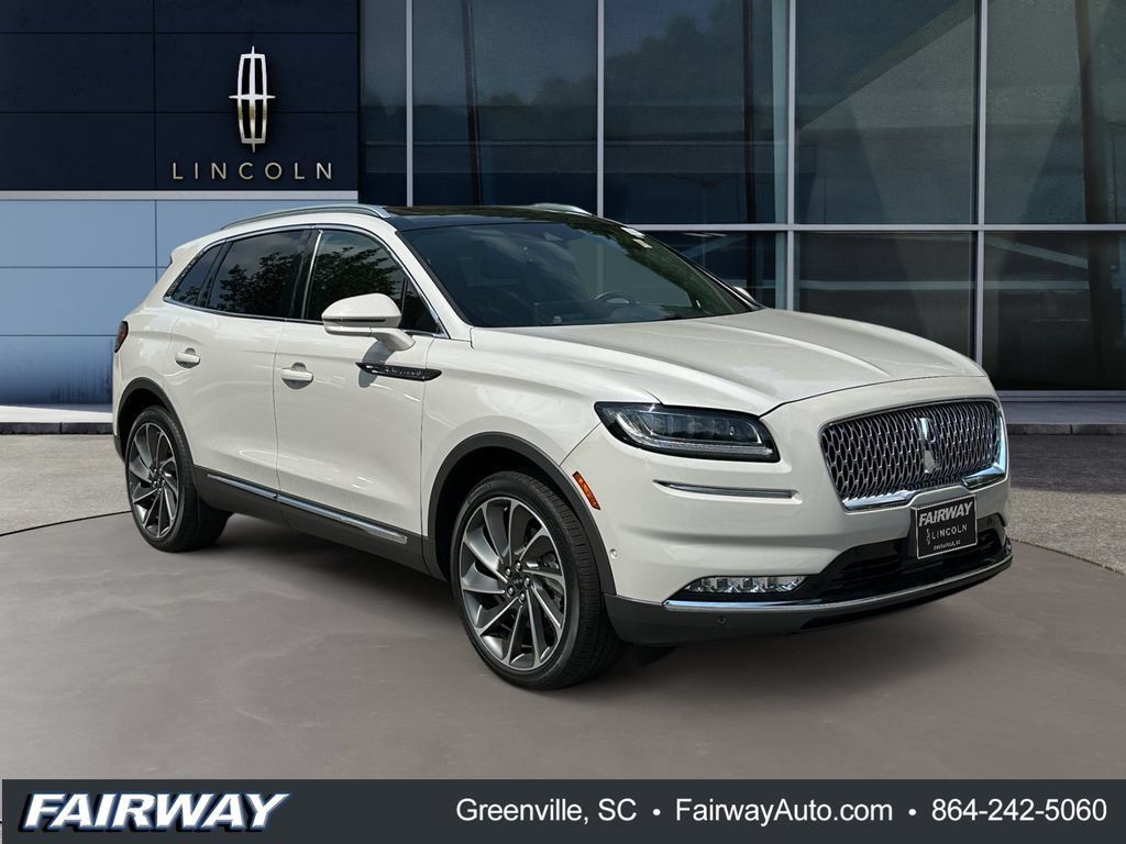 Used 2022 Lincoln Nautilus Reserve w/ Equipment Group 202A AWD/4WD image 4