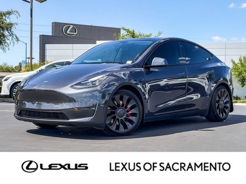 Used 2022 Tesla Model Y Performance AWD/4WD image 1