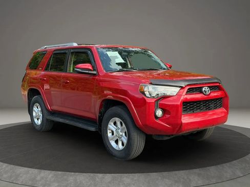 Used 2016 Toyota 4Runner SR5 Premium AWD/4WD image 3