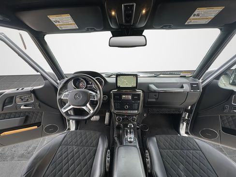 Used 2017 Mercedes-Benz G 550 Squared image 10
