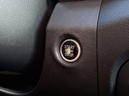 Used 2023 Nissan Frontier PRO-4X w/ Pro Convenience Package image 25