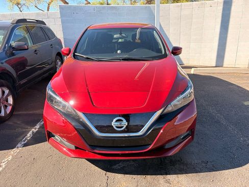 Used 2019 Nissan Leaf SV FWD image 3