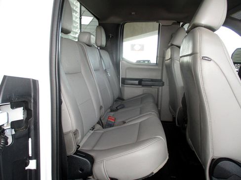 Used 2020 Ford F350 XL w/ Power Equipment Group image 14