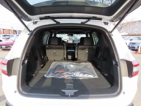 New 2026 Honda Pilot TrailSport image 12