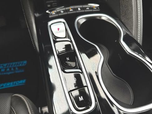 Used 2023 Buick Envision Avenir AWD/4WD image 16