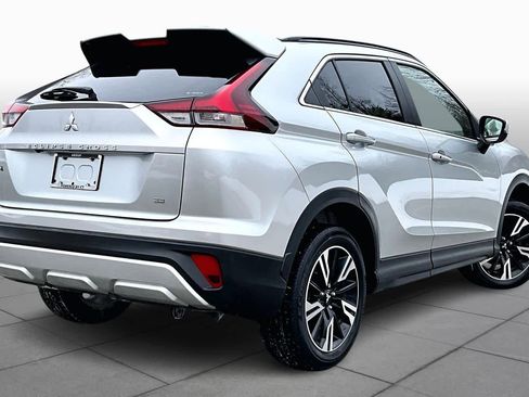 Used 2023 Mitsubishi Eclipse Cross SE image 12