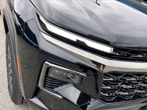 New 2026 Chevrolet Traverse Z71 w/ Driver Confidence Package image 13