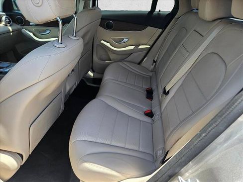 Used 2023 Mercedes-Benz GLC 300 4MATIC Coupe image 19