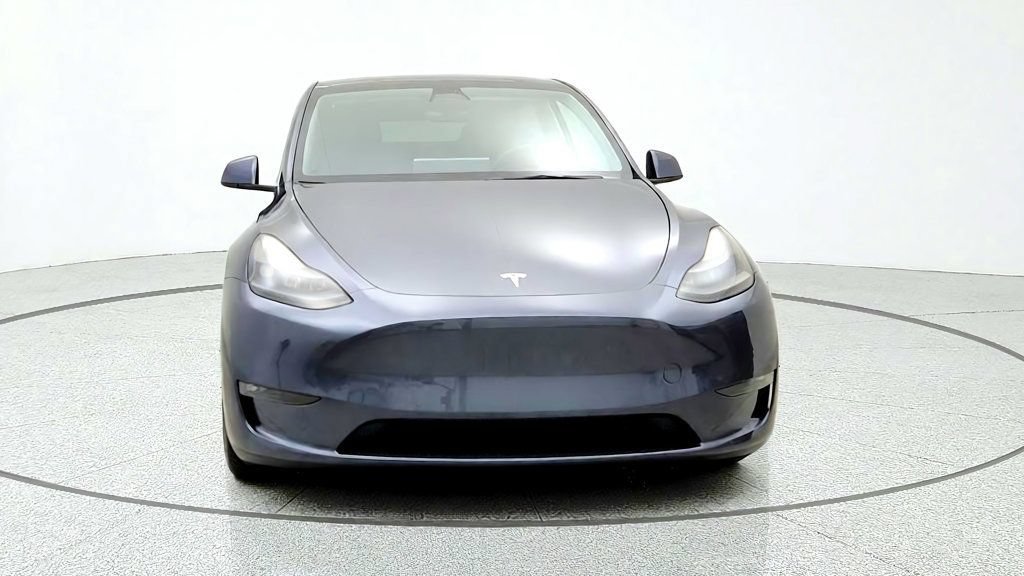 Used 2022 Tesla Model Y Performance AWD/4WD image 2
