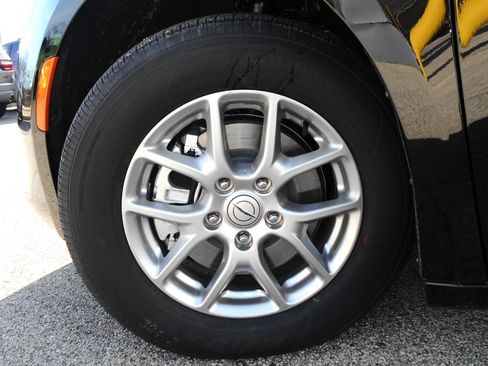 New 2026 Chrysler Voyager LX image 12