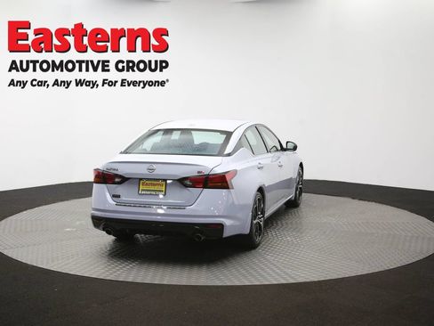 Used 2023 Nissan Altima 2.5 SR w/ SR Premium Package FWD image 40