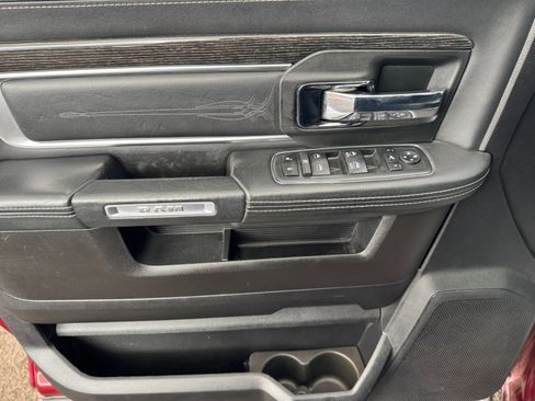 Used 2018 RAM 3500 Laramie Longhorn image 14