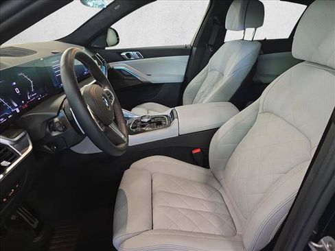 Used 2026 BMW X6 M60i AWD/4WD image 17