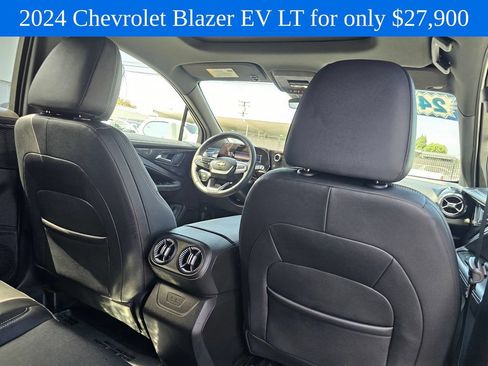 Used 2024 Chevrolet Blazer EV LT AWD/4WD image 14