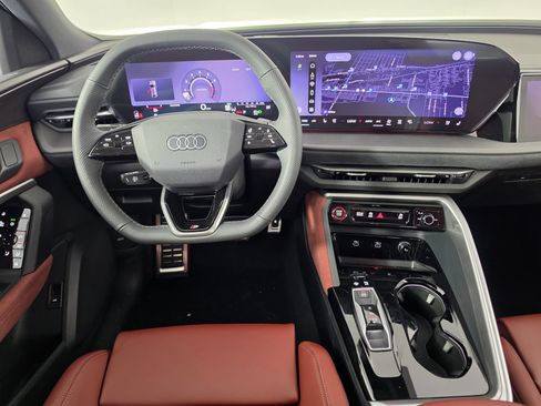 New 2026 Audi SQ5 Prestige AWD/4WD image 32