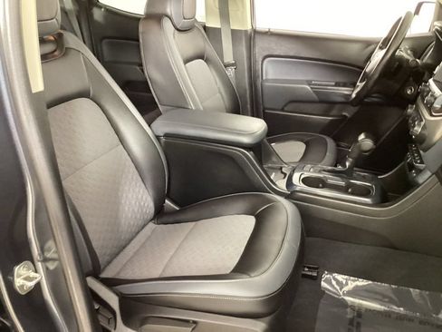 Used 2019 Chevrolet Colorado Z71 AWD/4WD image 21